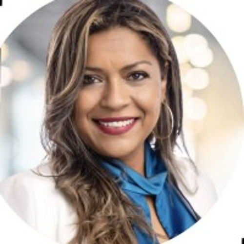 Claudia  J. Gomez