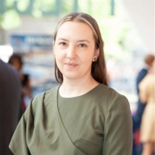 Vlada Kenniff