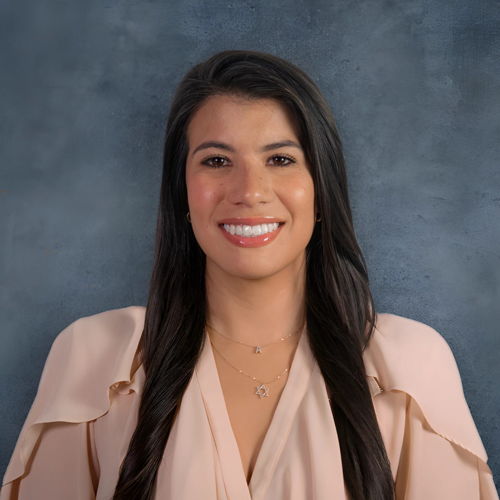 Anna Esquenazi, Esq