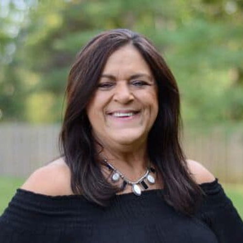 Peggy Tipton, ["Owner & Certified Residential Real Estate Appraiser"] on BestAgents